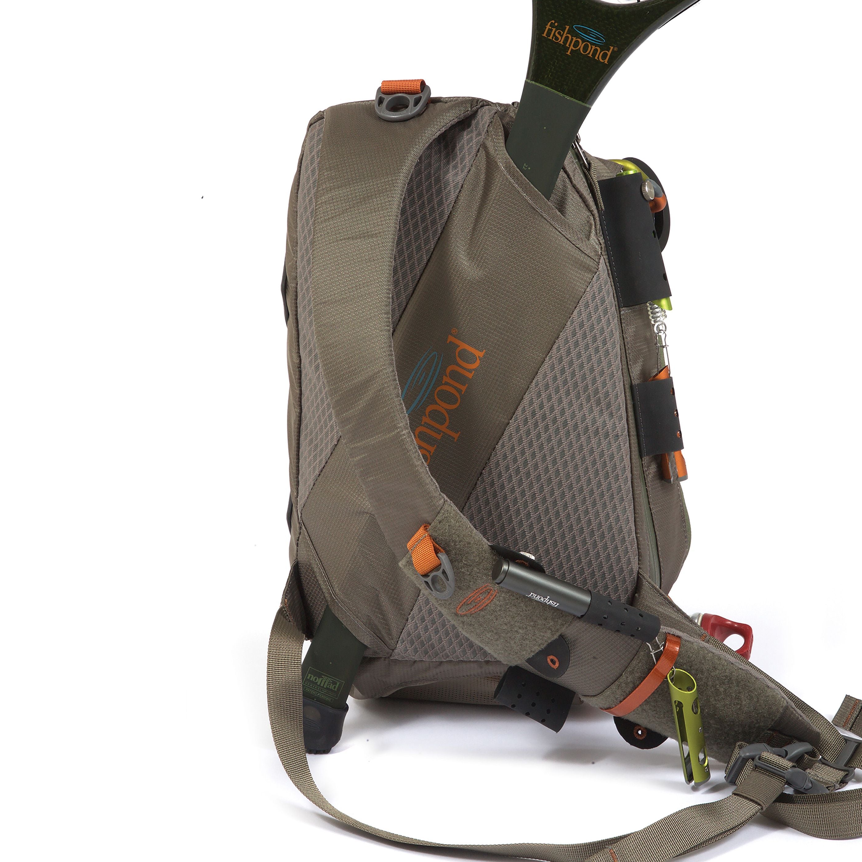 STRAITS FLY SHOPFishpond Summit Sling Bag THE MEDICINE BOW CHEST